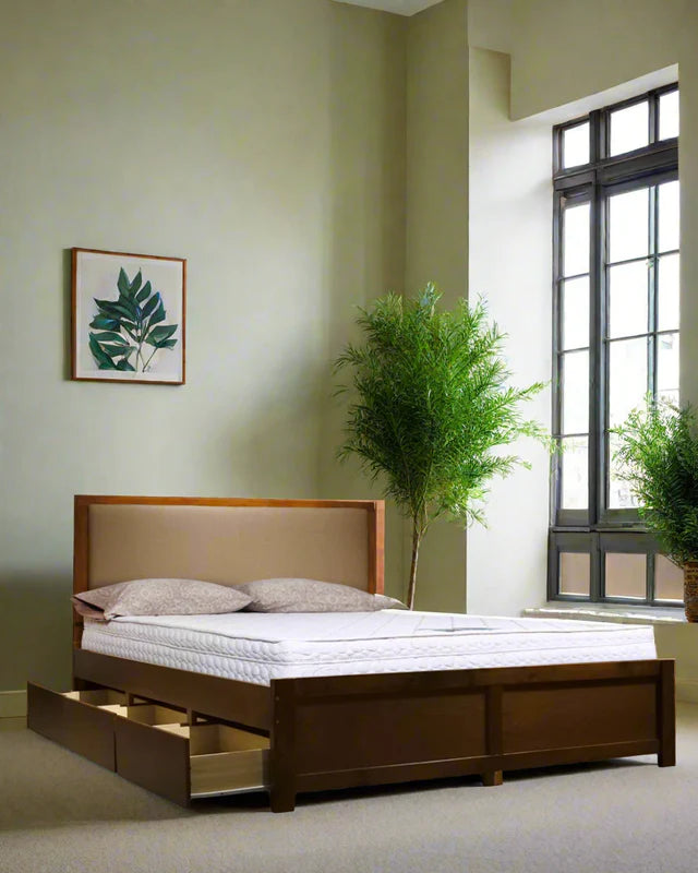 VERSA QUEEN BED